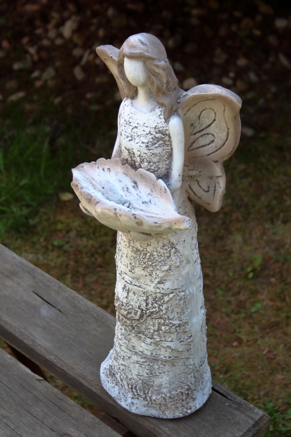 Pítko pre vtáky anjel 19,9×52,8×16,4cm