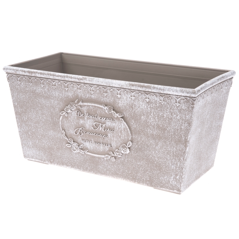 Plastový truhlík s patinou