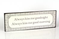 Plechová ceduľa Always kiss me 35cm