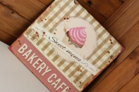 Plechová ceduľa Bakery cafe 30x30 cm