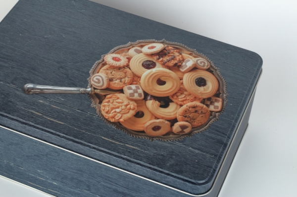 Plechová dóza retro 10x25,5x18cm