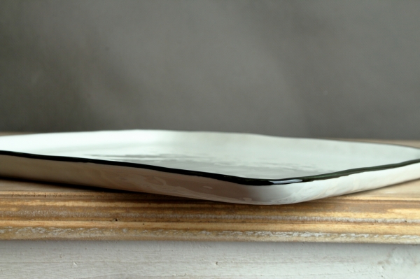 Podnos porcelánový biely