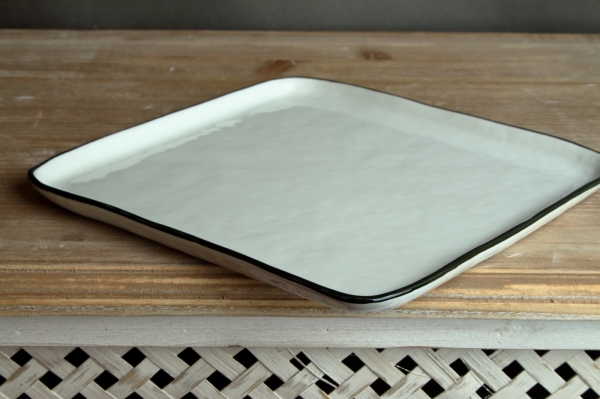 Podnos porcelánový biely