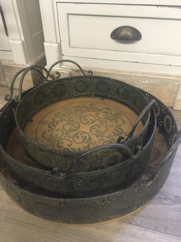 Podnos s dreveným dnom a ornamentom 40x8cm