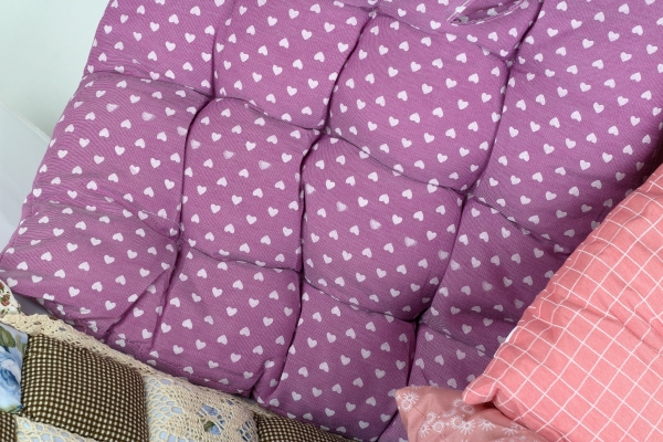 Podsedák 40x40 cm fialový