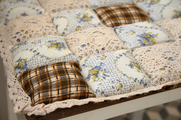 Podsedák na stoličku 40x40cm