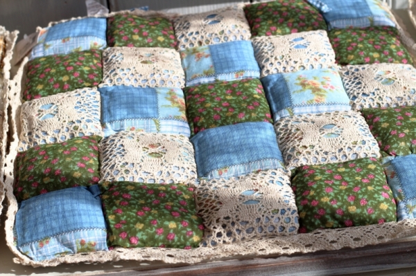 Podsedák na stoličku zelenomodrý 40x40cm