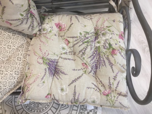 Podsedáky na stoličky priemer 40×40 × 4 cm