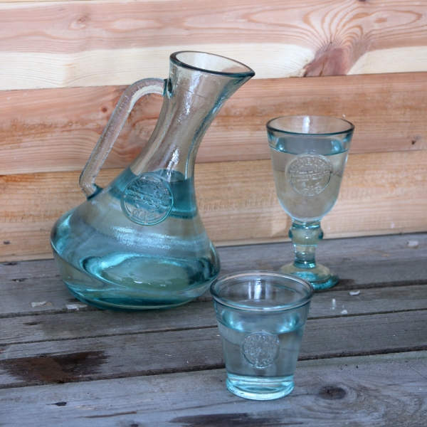 Pohár na vodu - víno 200ml z recyklovaného skla