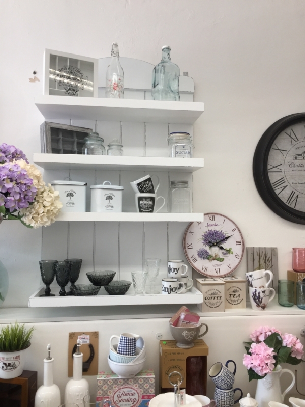 Polica do kuchyne biela 76x120x25cm - VYŘAZENO