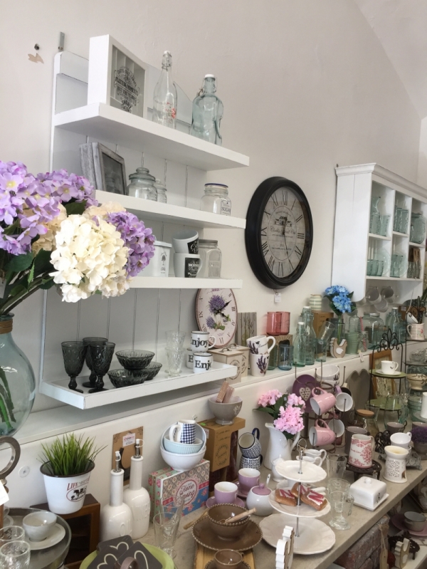 Polica do kuchyne biela 76x120x25cm - VYŘAZENO