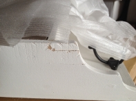 Polica do kuchyne - poškodená