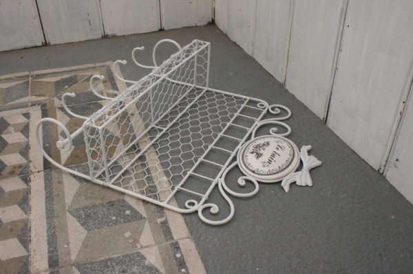 Polička s háčikmi do kúpeľne Le bain 35x11x42cm