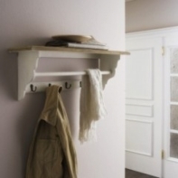 Polička - vyradené do výpredaja