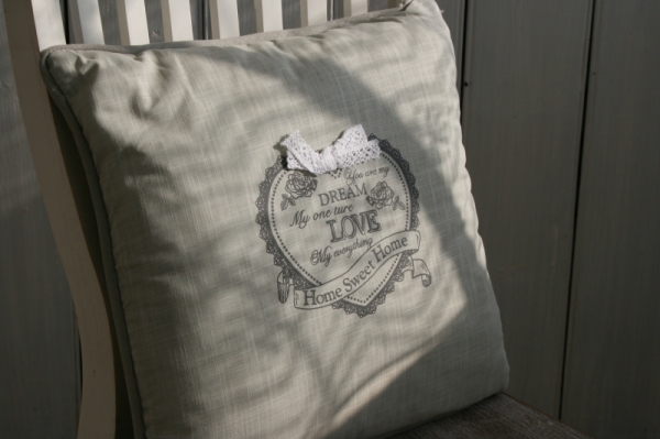 Vankúš s výplňou Home sweet home 40x40cm
