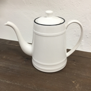 Porcelánová konvička - vyřazeno