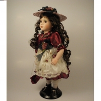 Porcelánova bábika 40 cm Saskie