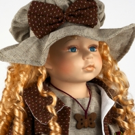 Porcelánová bábika 80cm blondínka s kučeravými vláskami