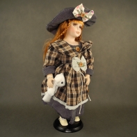 Porcelánová bábika Amálka