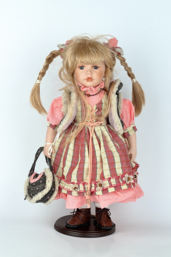 Porcelánová bábika Beáta 42cm