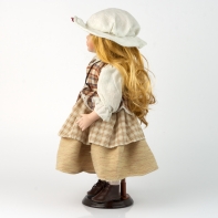 Porcelánová bábika - bez klobúka