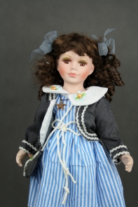 Porcelánová bábika Dominika 40cm