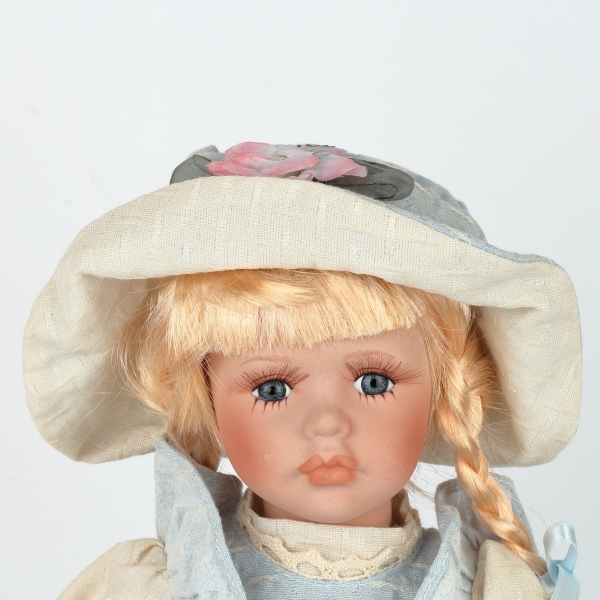 Porcelánová bábika Ema 30cm