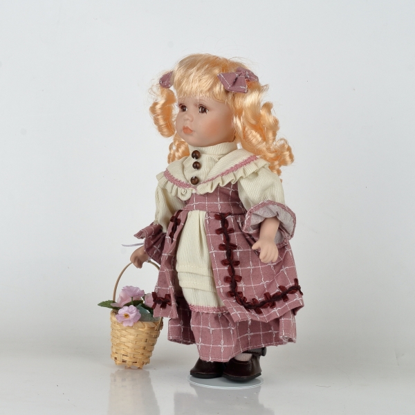 Porcelánová bábika Emília 30cm