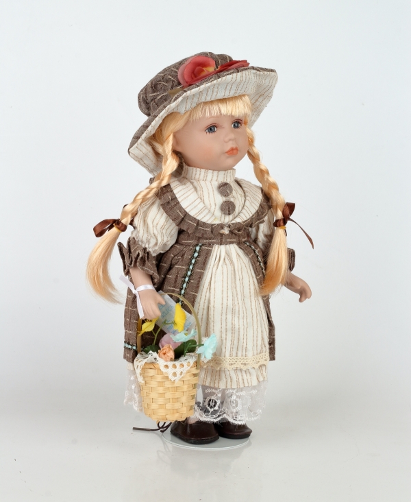 Porcelánová bábika Erika 30cm