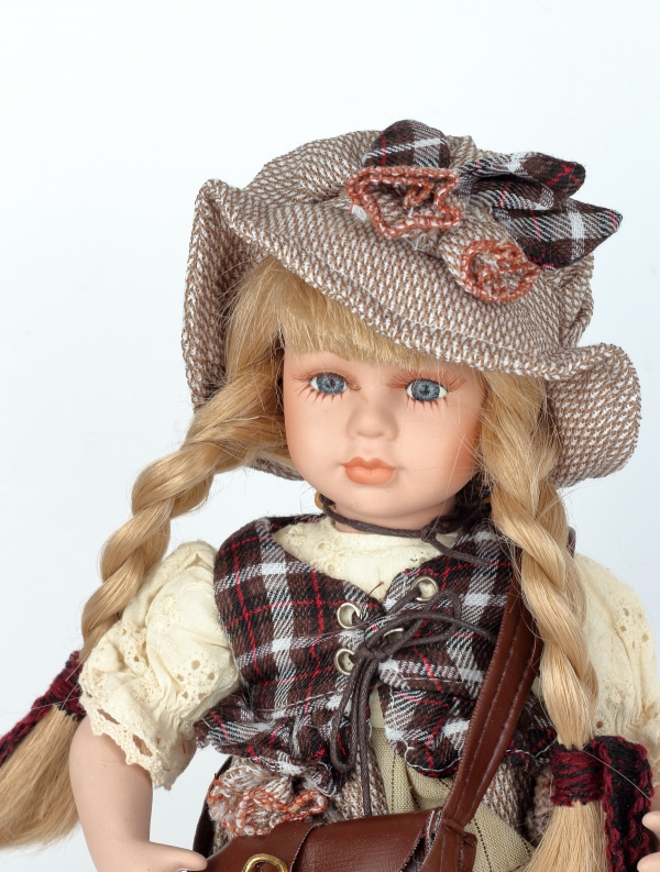 Porcelánová bábika Evelína 30cm