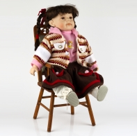 Porcelánová bábika dievčatko Elizabeth 55cm