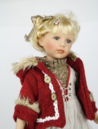 Porcelánová bábika Julie 50cm