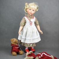 Porcelánová bábika Julie 50cm