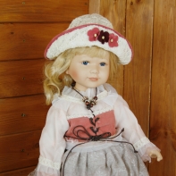 Porcelánová bábika Konstanze 55cm