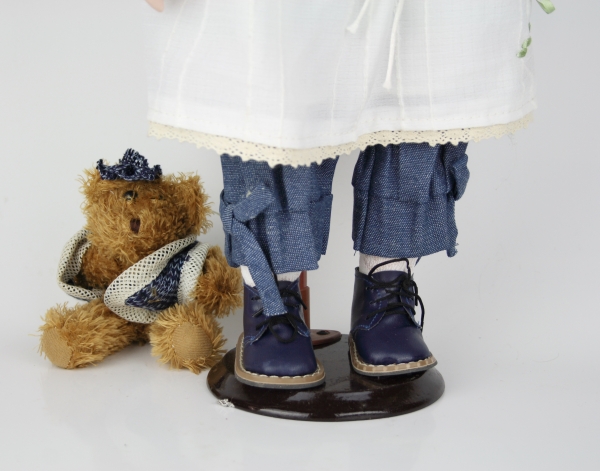 Porcelánová bábika Marika 50cm