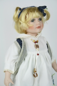 Porcelánová bábika Marika 50cm