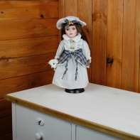 Porcelánová bábika Marta 30cm