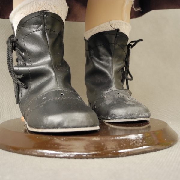 Porcelánová bábika s certifikátom - Ivona 70cm