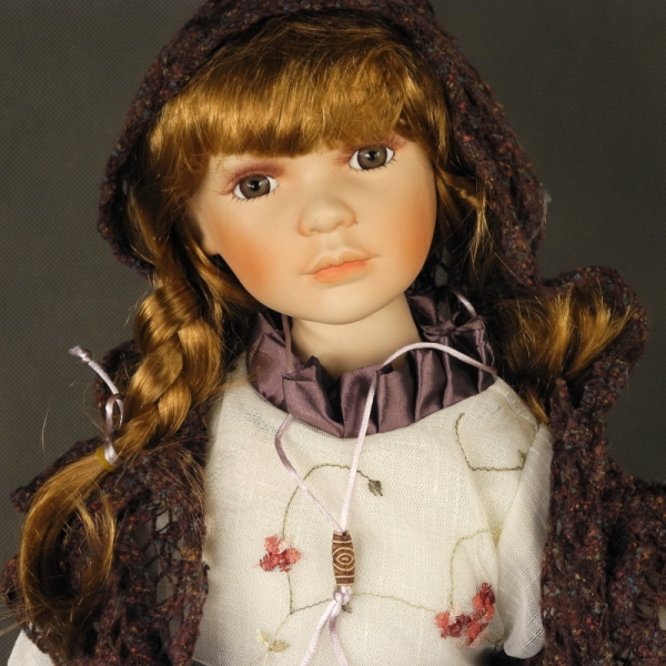 Porcelánová bábika s certifikátom - Ivona 70cm