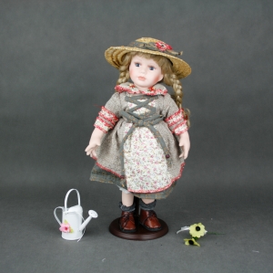 Porcelánová bábika Sára