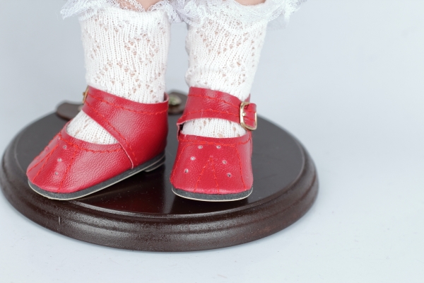 Porcelánová bábika vo svetri Teddy 46cm