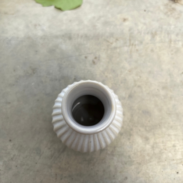 Porcelánová vázička do kolumbária 5,4x7,5x5,4 cm