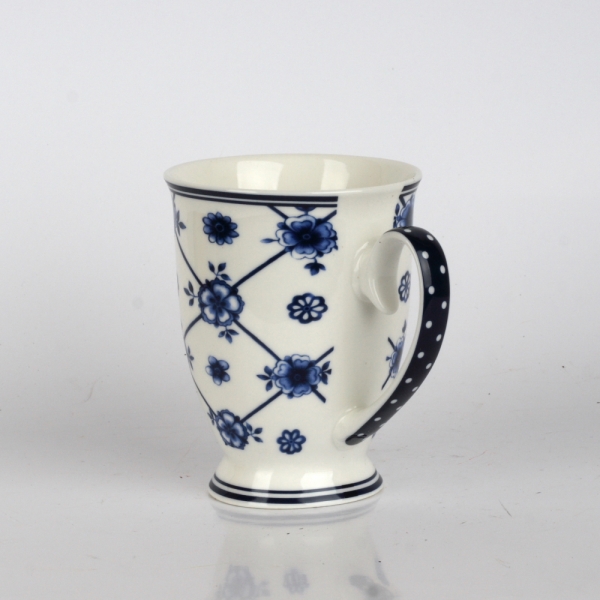 Porcelánový hrnček modré kvety mriežka 11cm