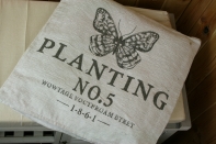 Obliečka na vankúš Planting biely 40x40cm