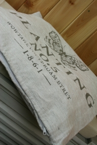 Obliečka na vankúš Planting biely 40x40cm