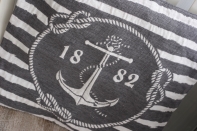 Povlak na vankúš s kotvou šedý 40x40cm