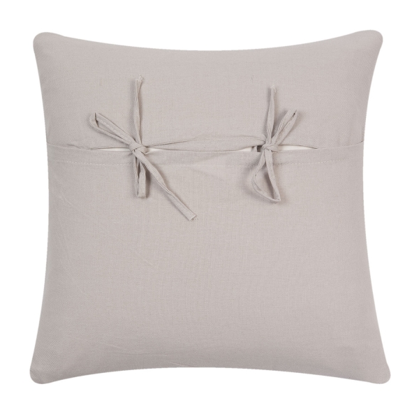 Povlak na vankúš s motýľom na zaväzovanie 40x40cm