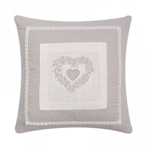 Povlak na vankúš so srdcom na zaväzovanie 40x40cm