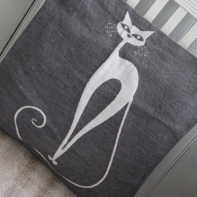 Povlak na vankúš šedý s mačkou 40x40cm