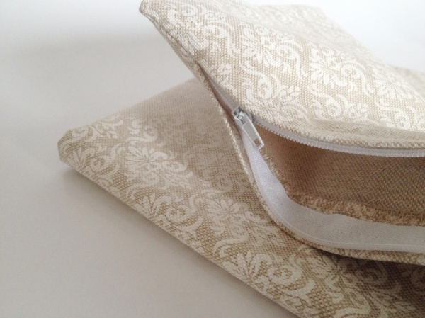 Povlak na vankúš zámocký motív 40x40cm